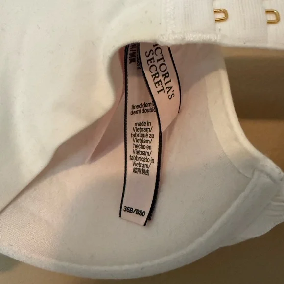 NWOT Victoria's Secret Sexy Illusion White Bra - Picture 3 of 3